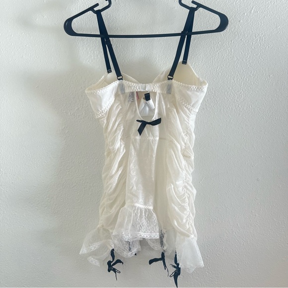 Victoria’s Secret lingerie - Picture 7 of 12